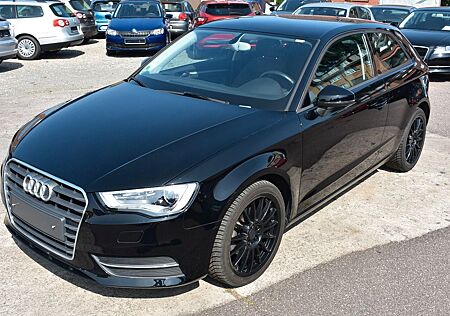 Audi A3 attraction*Navi*Klimaautomatik*PDC*SHZ*ALU*