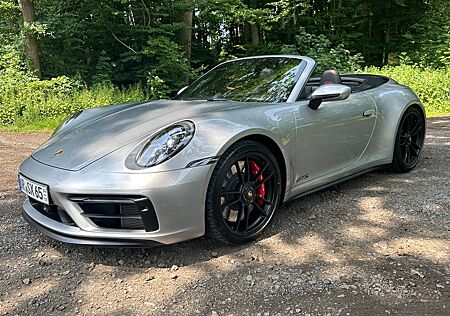 Porsche 992 GTS 4 Cabrio | Lift | Bose | HA Lenkung |