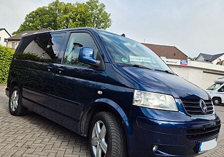 VW T5 Multivan Volkswagen 2.5 Highline