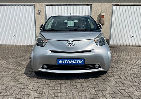 Toyota iQ + KEYLESSGO TEMPOMAT AUX USB ALU