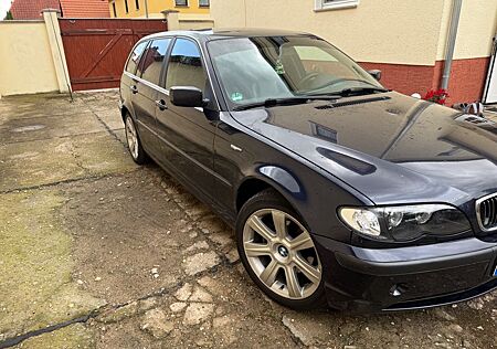 BMW 318d touring Edition Exclusive Edition Exclusive