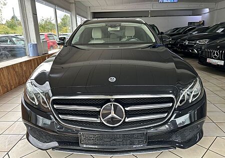 Mercedes-Benz E 300 de T-9G-AHK Avantgarde Netto=21000,euro