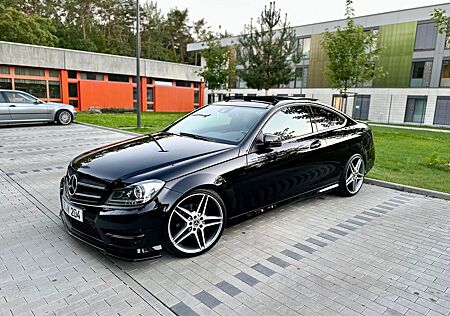 Mercedes-Benz C 250 CDI AMG Coupé Sport