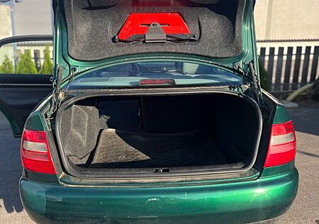 Audi A4 1.9 TDI Auto 81kW -