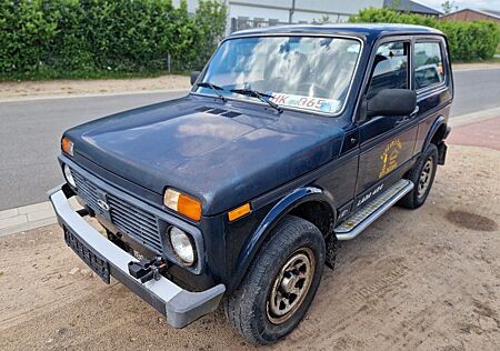 Lada Niva 1.7 1.Hand