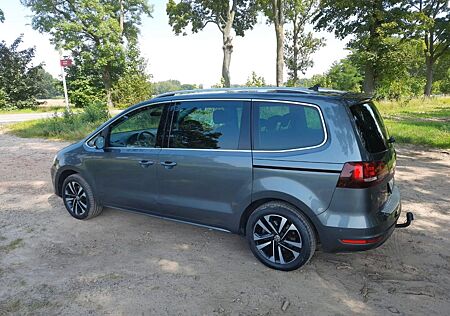 VW Sharan Volkswagen 2.0 TDI SCR IQ.DRIVE 7 Sitzer