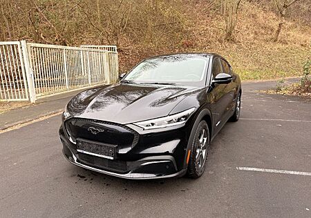 Ford Mustang Mach-E Extended Range Tech 1