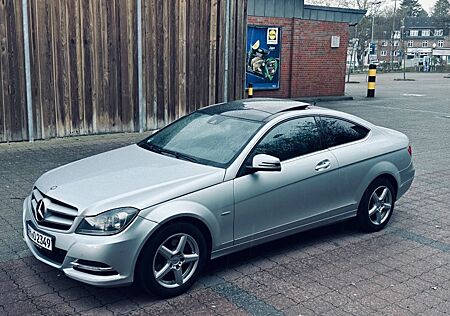 Mercedes-Benz 220 C220 CDI Coupe
