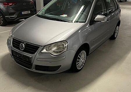 VW Polo Volkswagen IV Trendline Tüv Neu
