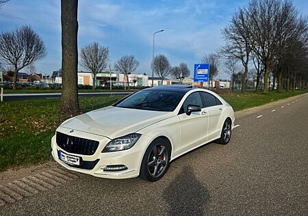 Mercedes-Benz CLS 350 BlueTEC - Sternehimmel