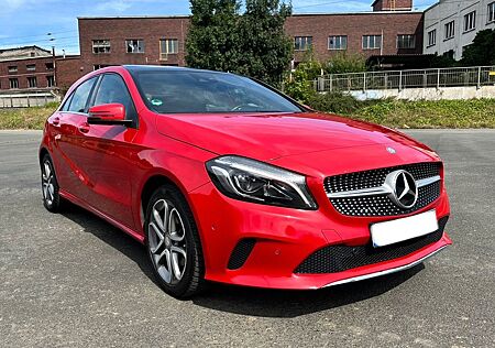 Mercedes-Benz A 200 d Edition Navi LED Pano Kamera Kette NEU