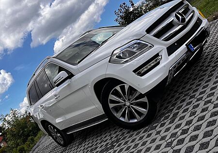 Mercedes-Benz GL 350 BlueTEC 4MATIC, TÜV neu!!! (08/2027)