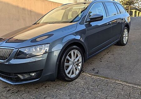 Skoda Octavia 1.6 TDI DSG Style Combi Style