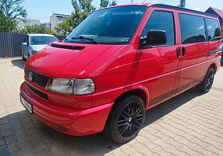 VW T4 Caravelle Volkswagen 2,5-l-Diesel TDI 75kW Standard