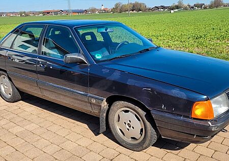 Audi 100 2.3E 5-Zylinder H-Zulassung Oldtimer