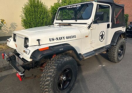 Jeep Wrangler 2.5 -