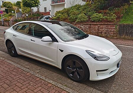 Tesla Model 3 AWD LR Long Range