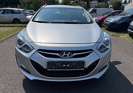 Hyundai i40 cw 1,6 GDI 5 Star Edition Comfort TÜV neu!