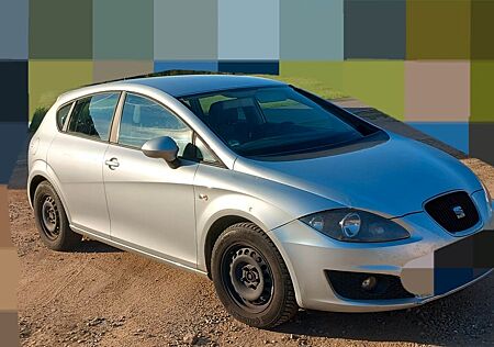 Seat Leon 1.2 TSI Ecomotive Style Style - TÜV 10-26