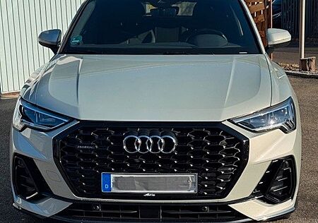 Audi Q3 45 TFSI quattro S tronic S line S line