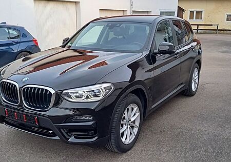 BMW X3 xDrive30d AT / Unfallfrei / 1.Hd