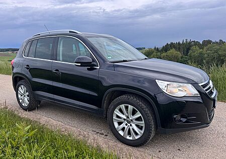 VW Tiguan Volkswagen 2.0 TDI 4MOTION Sport & Style Sport &...