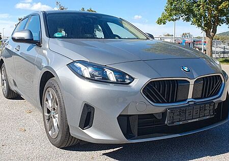 BMW 118 gebraucht kaufen BMW 118d *NEU-Model 25*KEYLES*MATRIX*tot-Winkel*WIDE*