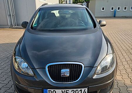 Seat Altea 1.9 TDI (Zahnriemen, Tüv, Reifen neu)