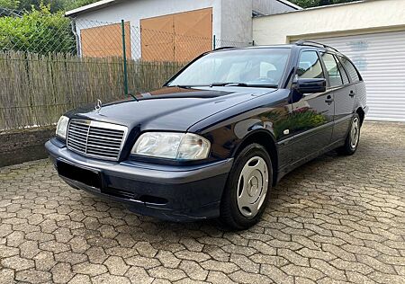 Mercedes-Benz C 180 T CLASSIC Classic