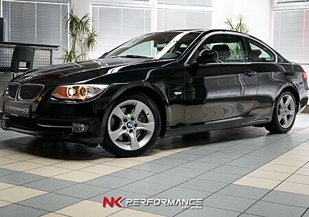 BMW 325i xDrive Coupe / VOLLLEDER / PDC / BI-XENON