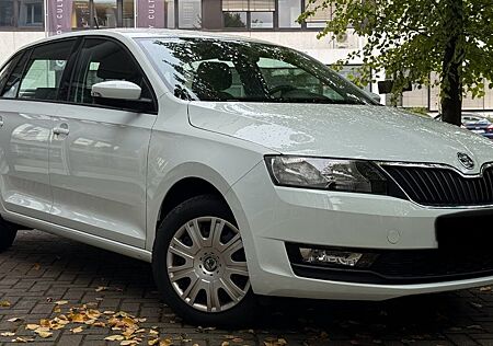 Skoda Rapid Cool Edition Spaceback*SitzHZ*PDC*Klima*1-Hand