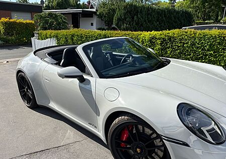 Porsche Carrera GT Carrera 4 GTS