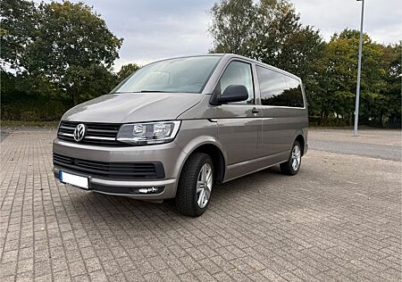 VW T6 Multivan Volkswagen , AHK, TDI, DSG, 150PS, Standh.