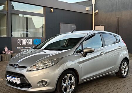 Ford Fiesta Titanium KLIMAAUT/SCHEIBENHEIZUNG/KEYLESS