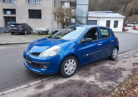 Renault Clio Dynamique 1.2 16V TCE Eco2