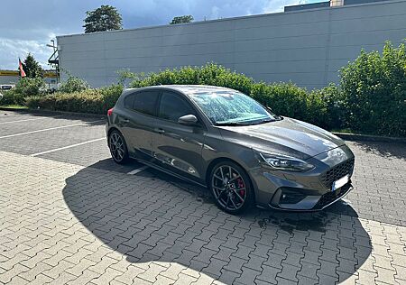 Ford Focus 2,3 EcoBoost ST ST