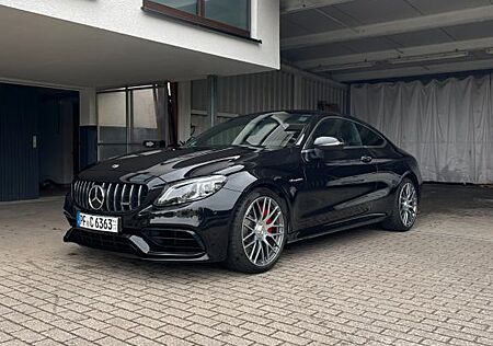 Mercedes-Benz C 63 AMG C 63 S AMG Coupé/Garantie/Track-Pack/Dig.Cockpi
