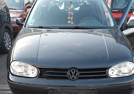 VW Golf Volkswagen 1.4 Basis