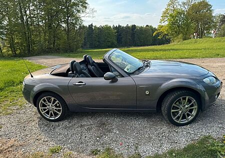 Mazda MX-5 1.8 MZR! TÜV neu! Sehr gepflegt!