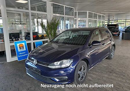 VW Golf Volkswagen VII 1.6 TDI Trendline DSG PDC+GRA