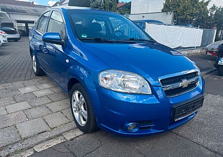 Chevrolet Aveo gebraucht kaufen Chevrolet Aveo Lim. LT*Klimaauto*Isofix*Allwetterreifen