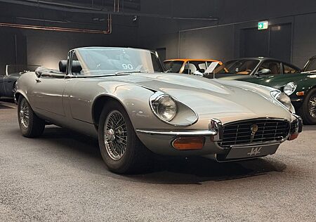 Jaguar E-Type V12ROADSTER/HOHE INVESTITIONEN/SH.GEPFLEG