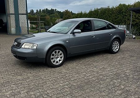 Audi A6 2.4 tiptronic quattro -