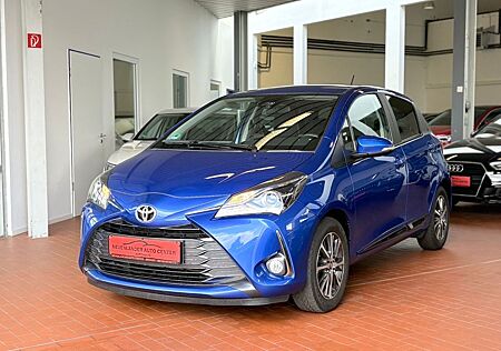 Toyota Yaris Y20 Club-Navi-Xenon-Kamera-Sitzheizung