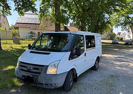 Ford Transit Camper (Ausgebaut)