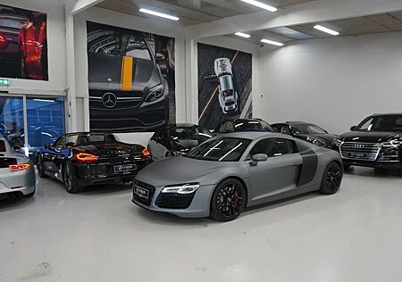 Audi R8 4.2 FSI S tronic quattro -