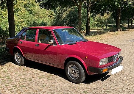 Alfa Romeo Alfetta 2000 L