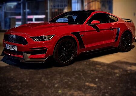 Ford Mustang 3.7 V6 us gt Optik