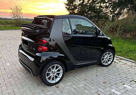 Smart ForTwo cabrio 1.0 52kW mhd passion TÜV NEU