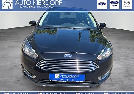 Ford Focus Titanium Navi Mehrzonenklima Ambientebeleu